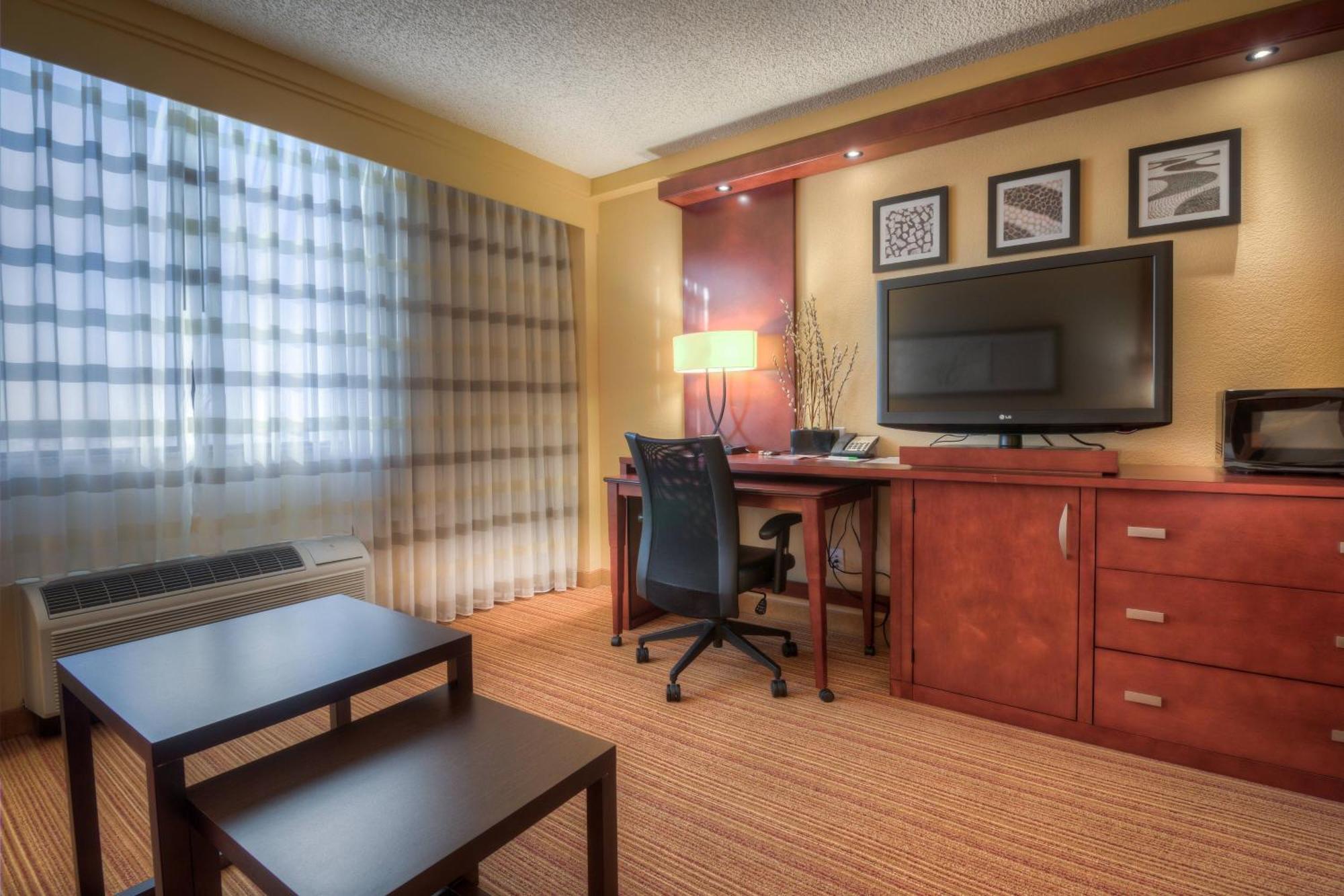 Courtyard By Marriott Killeen Buitenkant foto