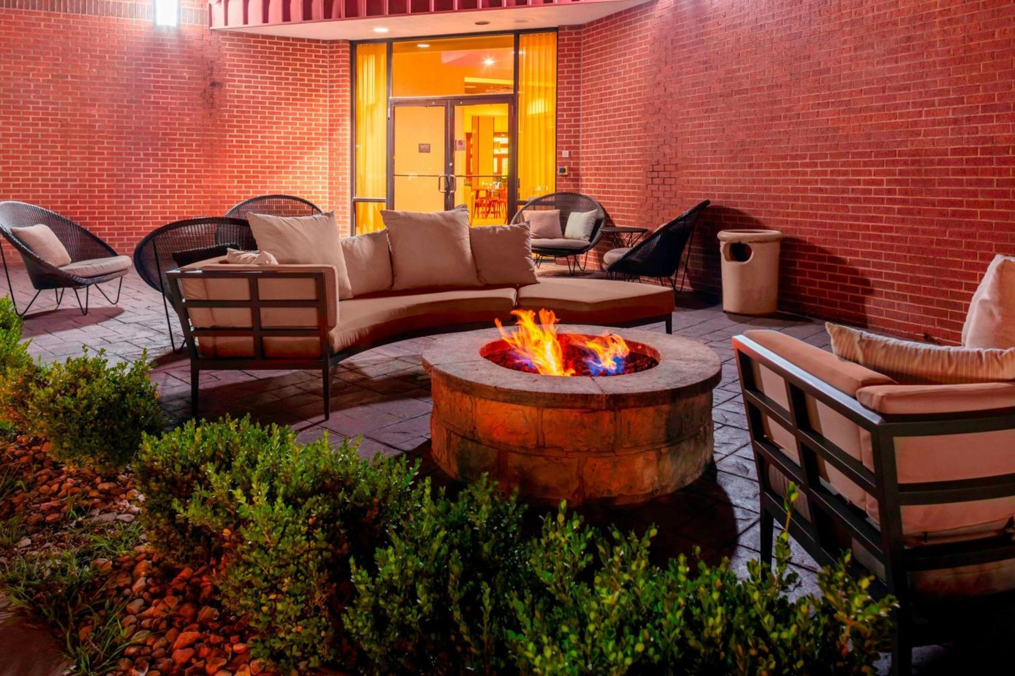 Courtyard By Marriott Killeen Buitenkant foto